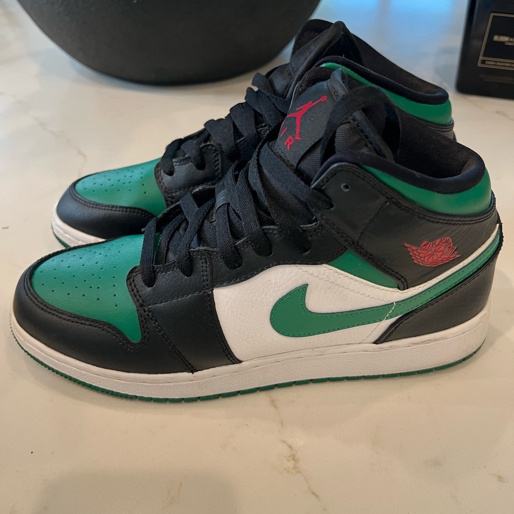 Nike Jordans 1 mid Sneakers - Black, Green, and White! 7Y Rare Color